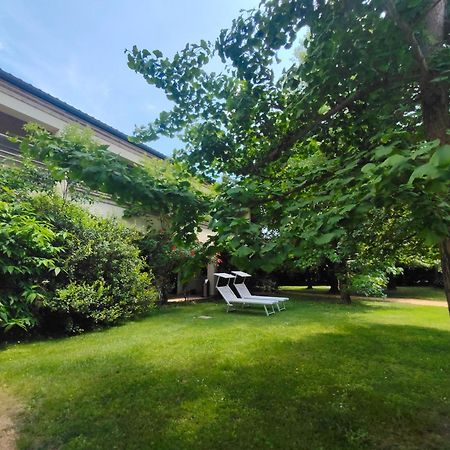 Casale Del Leon Villa Доло Екстериор снимка