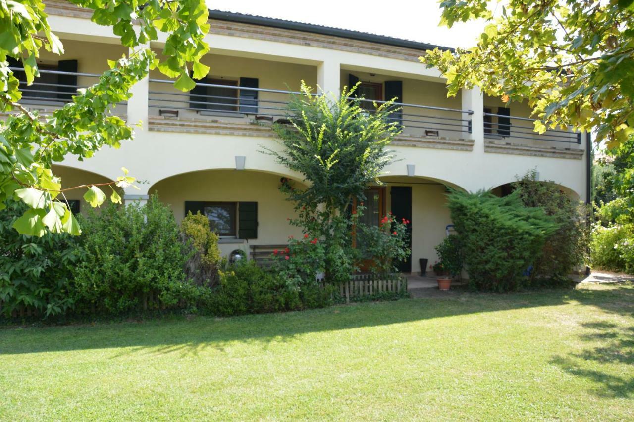 Casale Del Leon Villa Доло Екстериор снимка