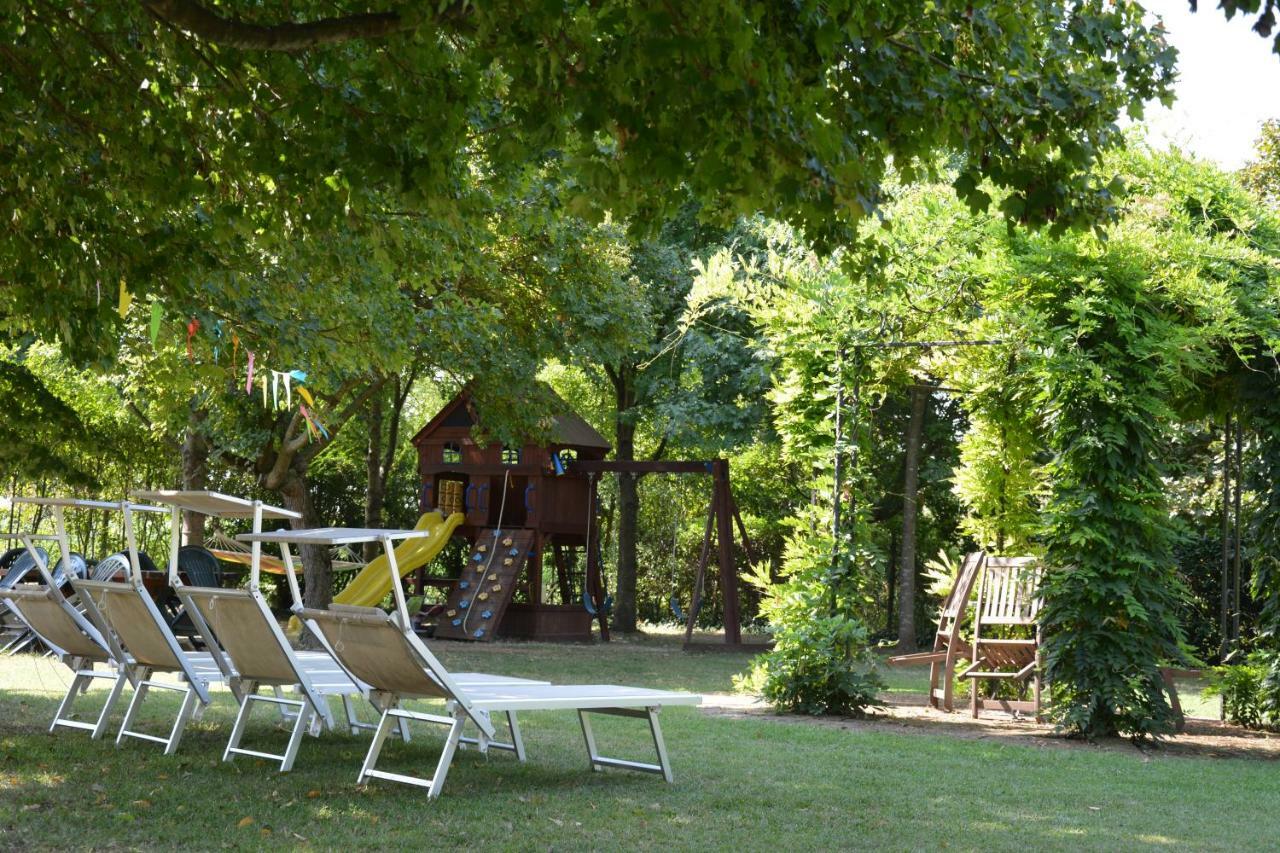 Casale Del Leon Villa Доло Екстериор снимка