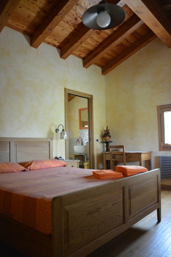 Casale Del Leon Villa Доло Екстериор снимка
